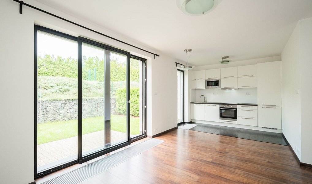 Pronájem domu 110 m² s pozemkem 196 m², Praha – náhled fotky 4