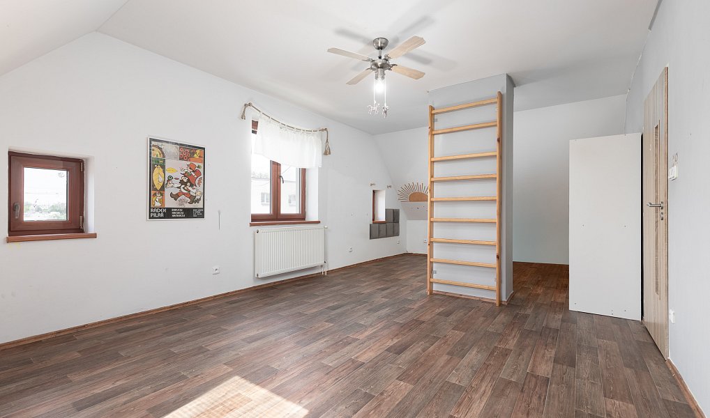 Prodej domu 122 m² s pozemkem 795 m², Opava – náhled fotky 23
