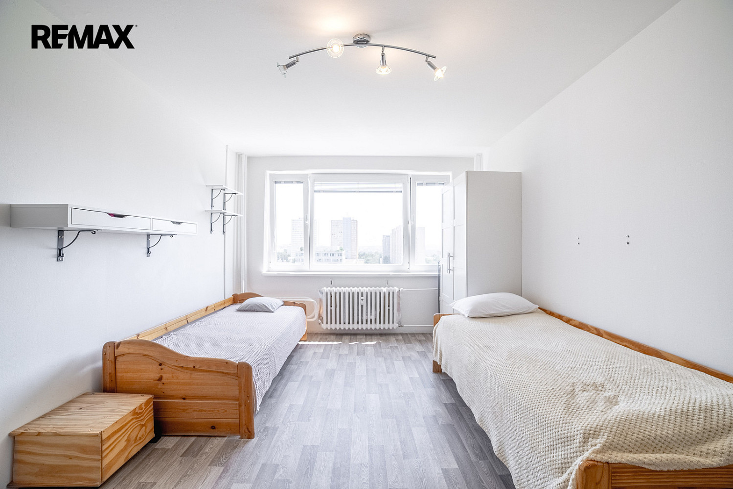 Prodej bytu 1+kk 27 m² — photo 3