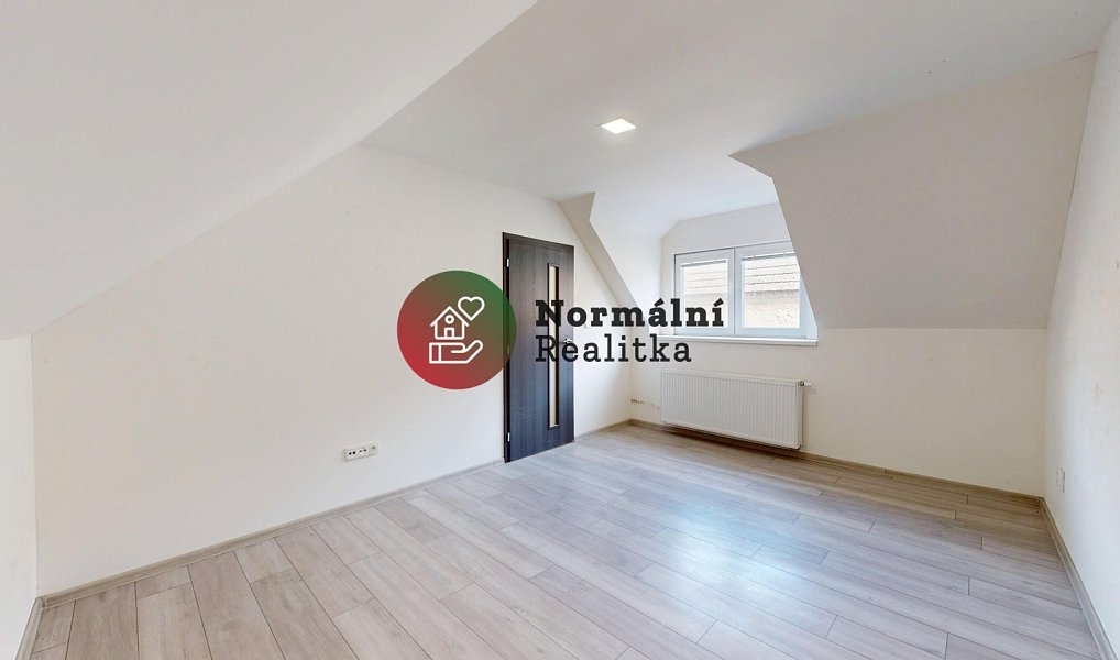 Prodej domu 124 m² s pozemkem 157 m², Peruc – náhled fotky 37