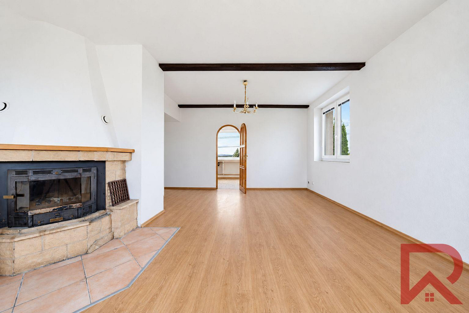 Prodej domu 240 m² s pozemkem 900 m² – fotografie 4