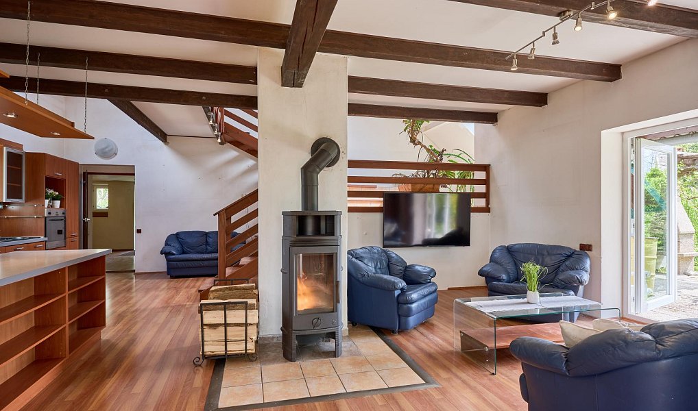 Prodej domu 280 m² s pozemkem 2 632 m², Výrava – náhled fotky 10