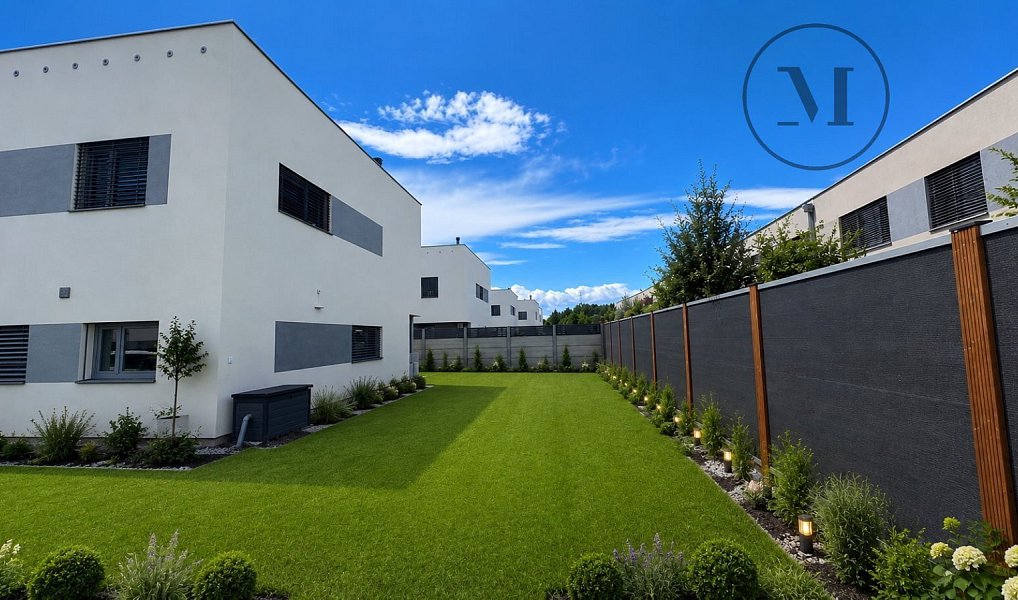 Prodej domu 143 m² s pozemkem 353 m², Roudné – náhled fotky 4