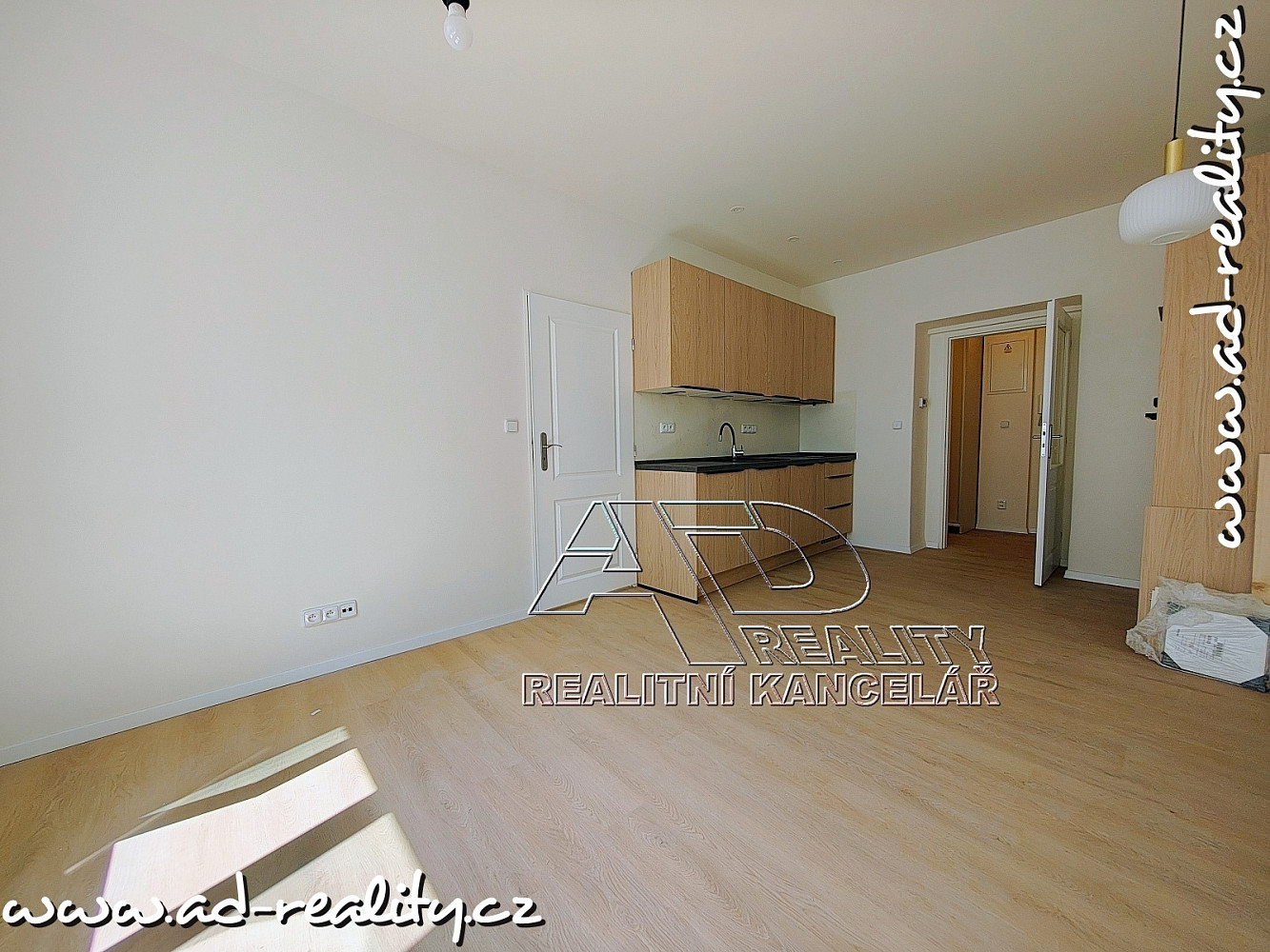 Pronájem bytu 2+kk 41 m² – další