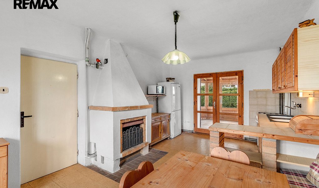 Prodej domu 240 m² s pozemkem 1 122 m², Střížovice – náhled fotky 18