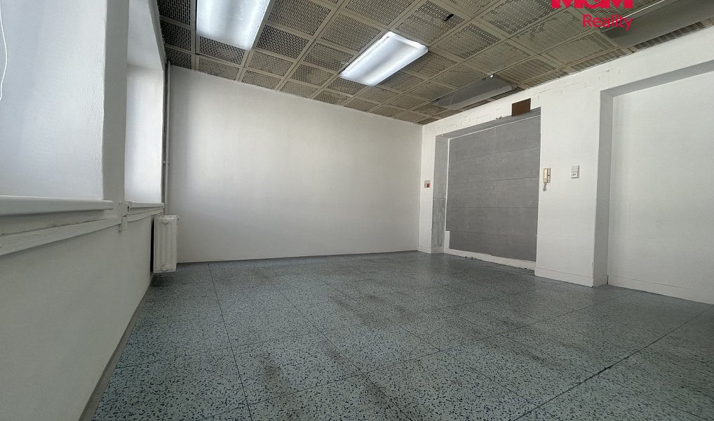 Pronájem kanceláře 20 m², Písek – náhled fotky 6