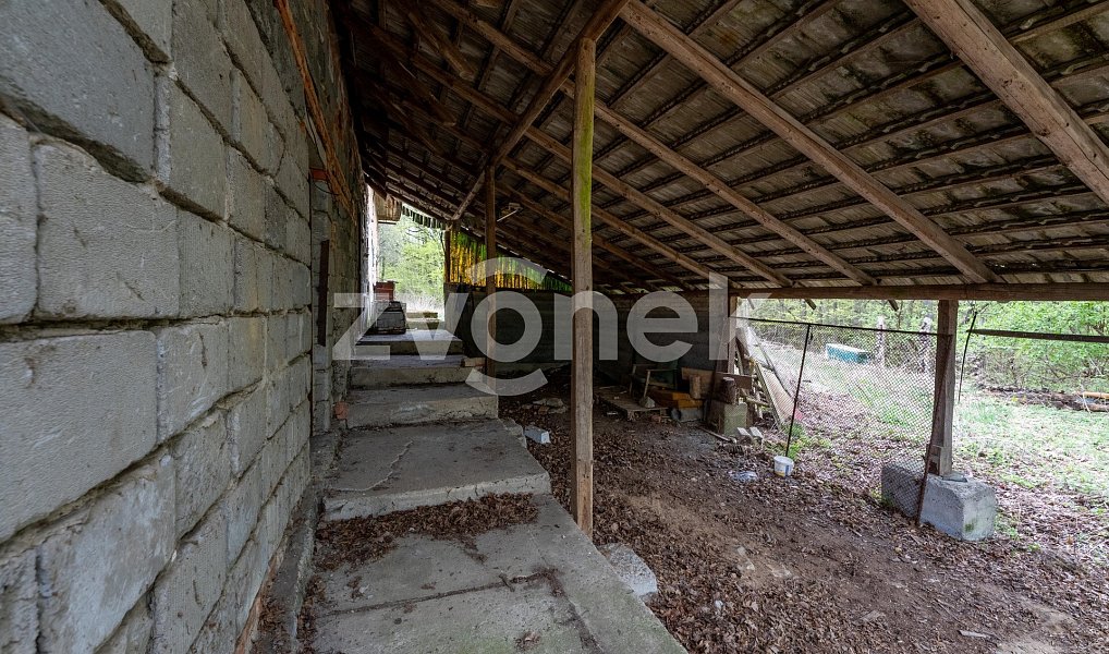 Prodej domu 210 m² s pozemkem 3 984 m², Březnice – náhled fotky 16