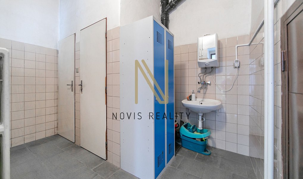 Pronájem obchodních prostor 125 m², Klatovy – náhled fotky 11
