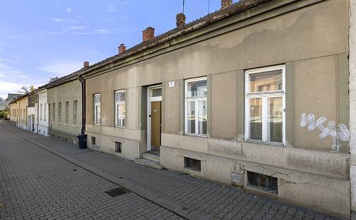 Prodej domu 209 m² s pozemkem 802 m², Kuřimská, Brno - Medlánky