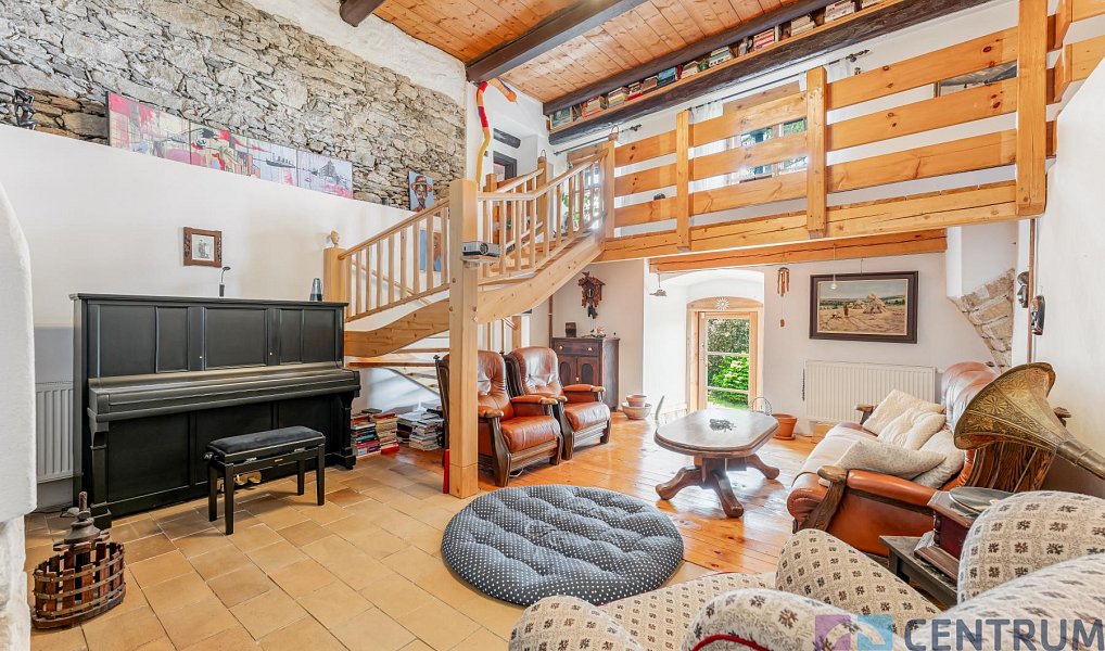 Prodej domu 265 m² s pozemkem 1 648 m², Šimonovice – náhled fotky 7