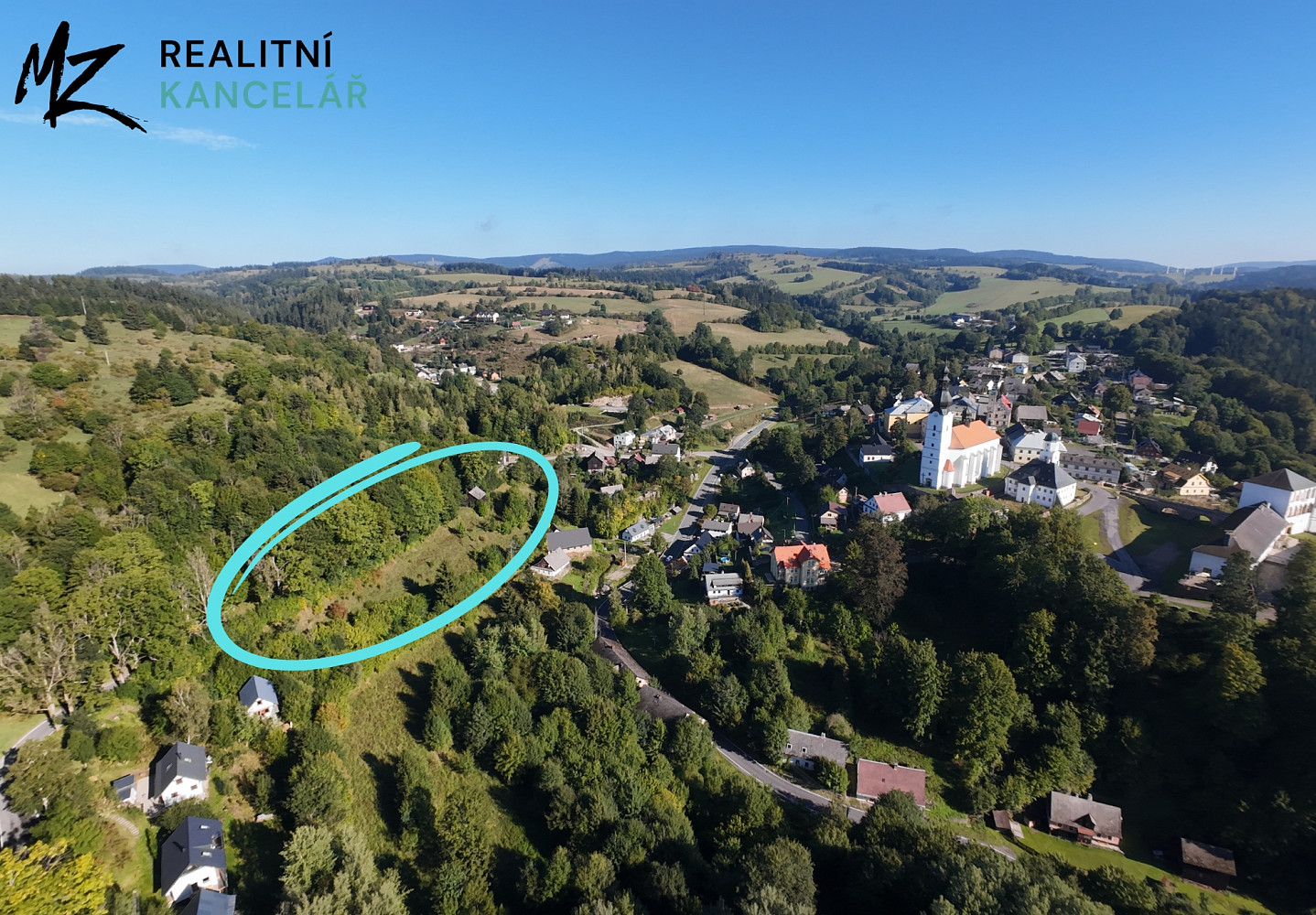 Prodej stavebního pozemku 3 323 m² – fotografie 5