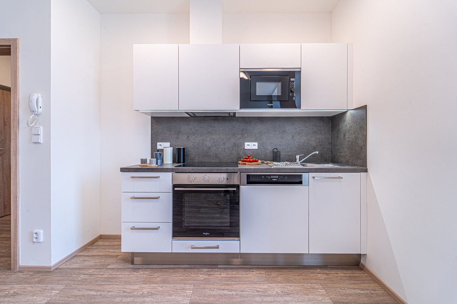 Pronájem bytu 1+kk 33 m² – fotografie 5
