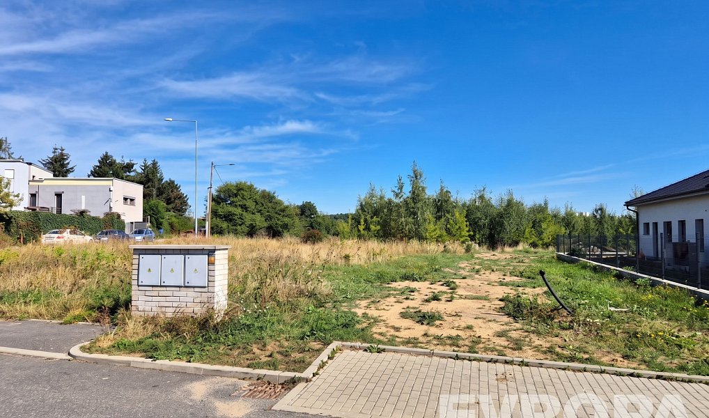 Prodej stavebního pozemku 724 m², Praha – náhled fotky 5