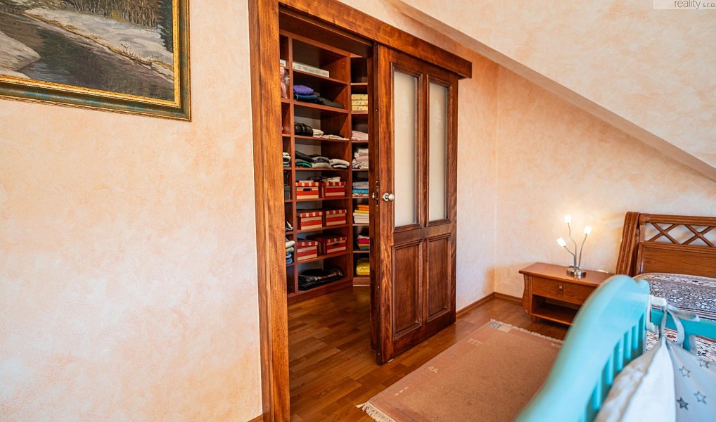 Prodej domu 372 m² s pozemkem 3 764 m², Lužice – náhled fotky 28