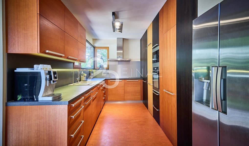 Prodej domu 214 m² s pozemkem 1 115 m², Úpice – náhled fotky 11
