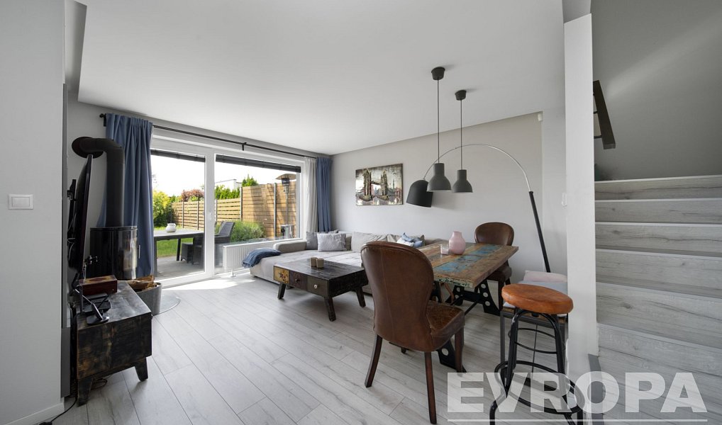 Prodej domu 130 m² s pozemkem 278 m², Plzeň – náhled fotky 4