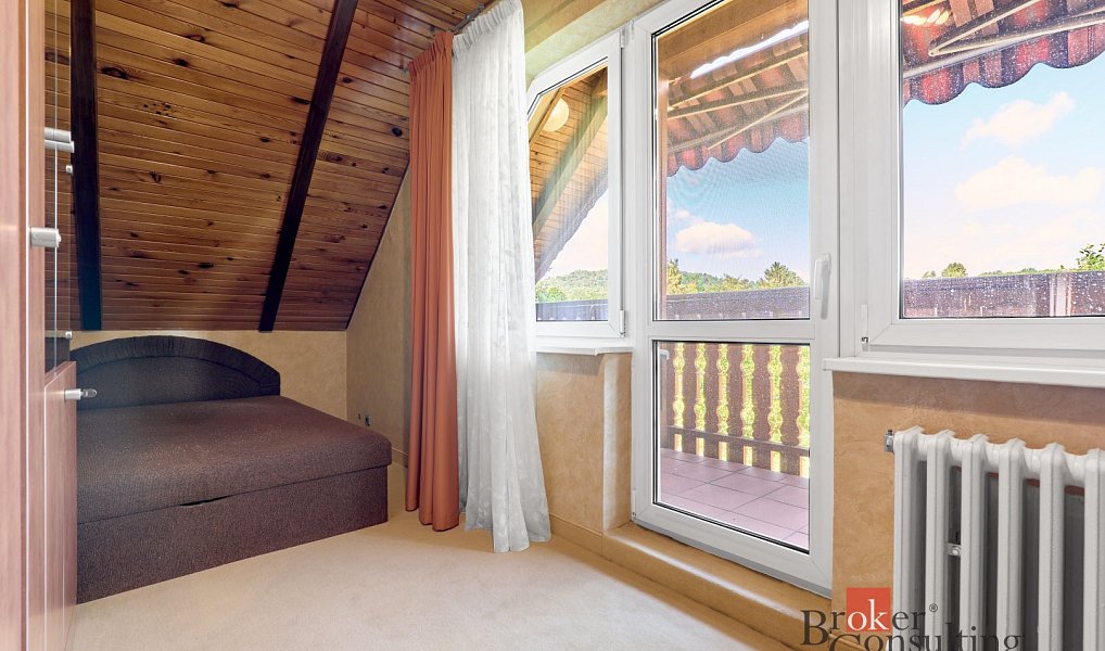 Pronájem domu 388 m² s pozemkem 2 802 m², Karlovy Vary – náhled fotky 23