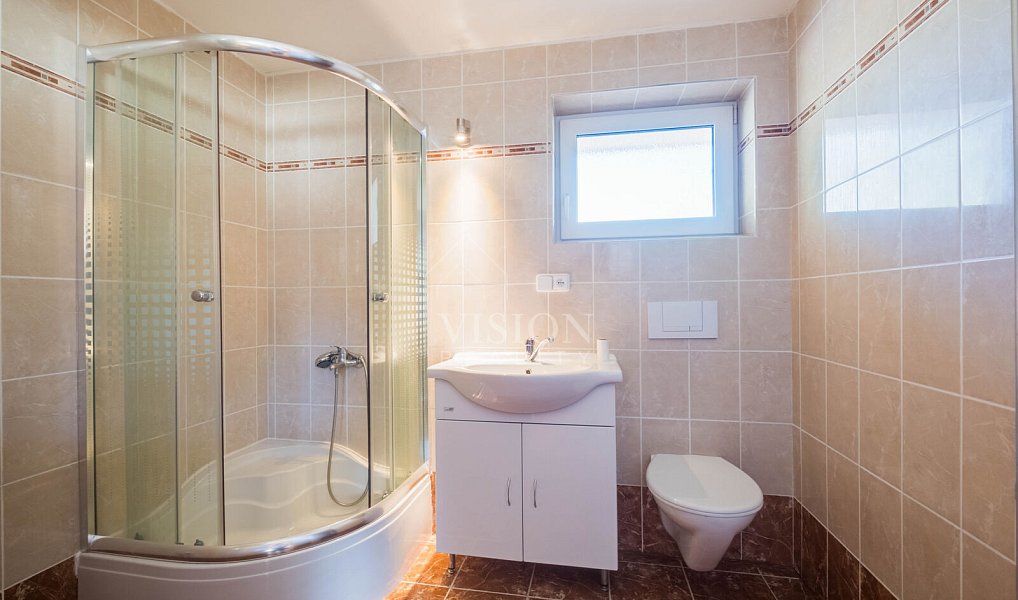 Prodej domu 238 m² s pozemkem 811 m², Třešovice – náhled fotky 8