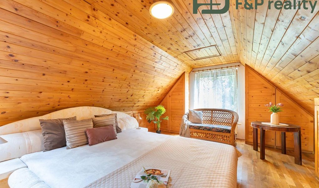 Prodej domu 153 m² s pozemkem 1 333 m², Koberovice – náhled fotky 13