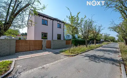 Pronájem bytu 3+kk 90 m², Nerudova, Říčany, okres Praha-východ