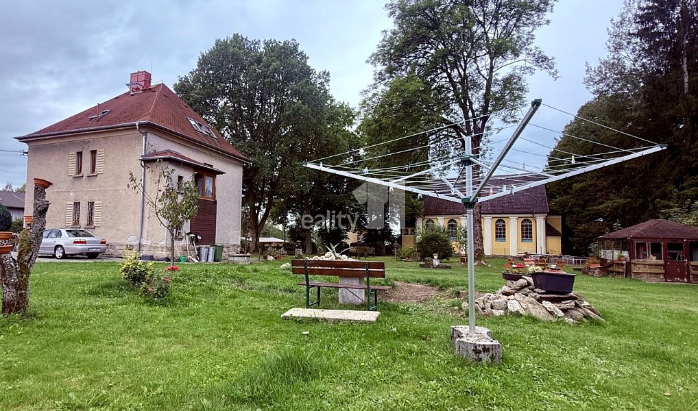 Prodej domu 240 m² s pozemkem 3 645 m², Aš – náhled fotky 2