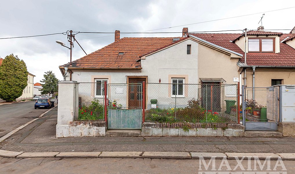 Prodej domu 76 m² s pozemkem 182 m², Čáslav – fotka 1 z 30