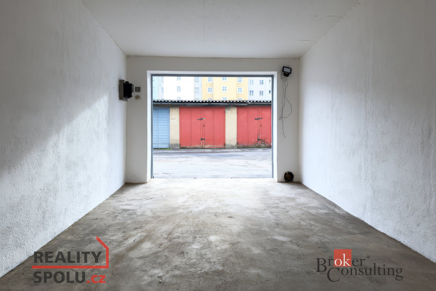 Prodej garáže 17m2 Plzeň - jižní předměstí – fotografie 3