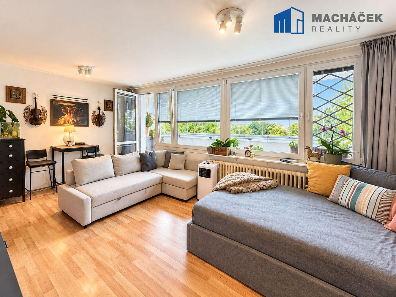 Prodej bytu 1+kk 35 m² – fotografie 2