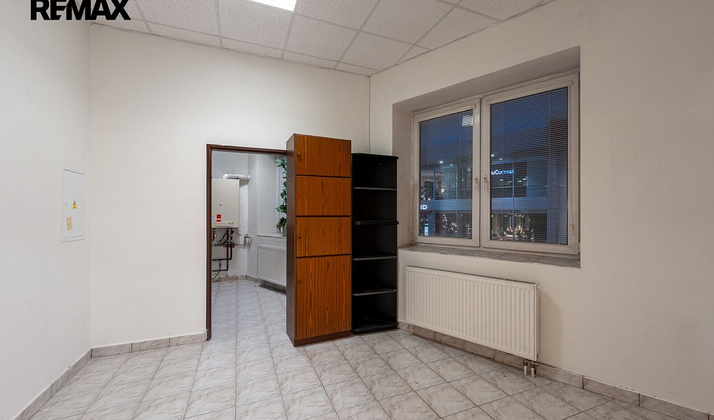 Pronájem obchodních prostor 457 m², Průhonice – náhled fotky 21