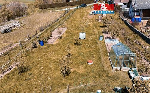 Prodej stavebního pozemku 1 496 m², Puklice, okres Jihlava