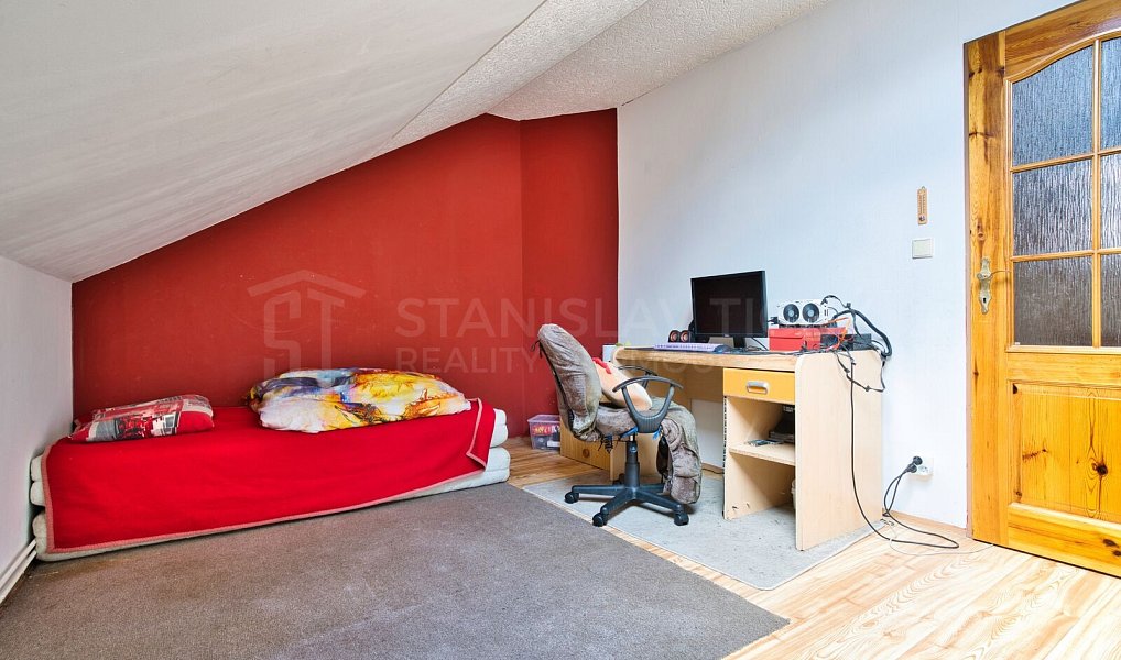 Prodej domu 239 m² s pozemkem 241 m², Šternberk – náhled fotky 10