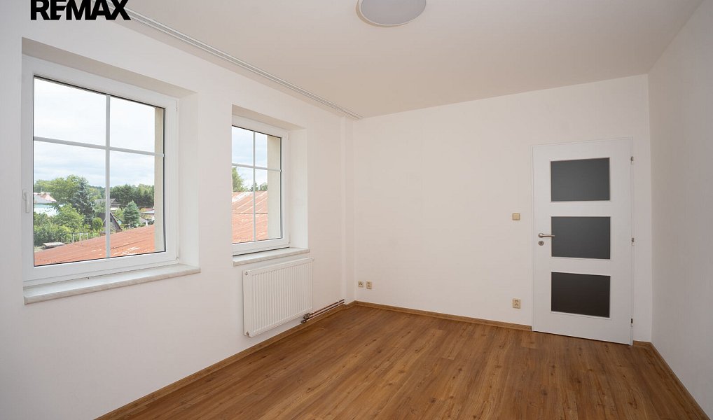 Pronájem bytu 2+kk 35 m², Jablonné v Podještědí – náhled fotky 2