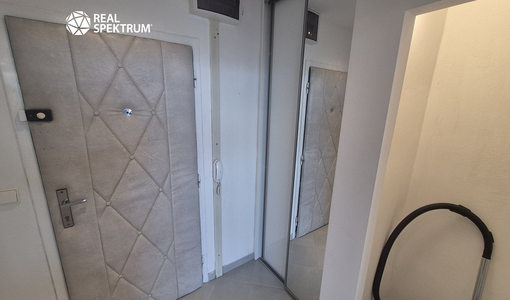 Pronájem bytu 1+kk 28 m², Brno – náhled fotky 10