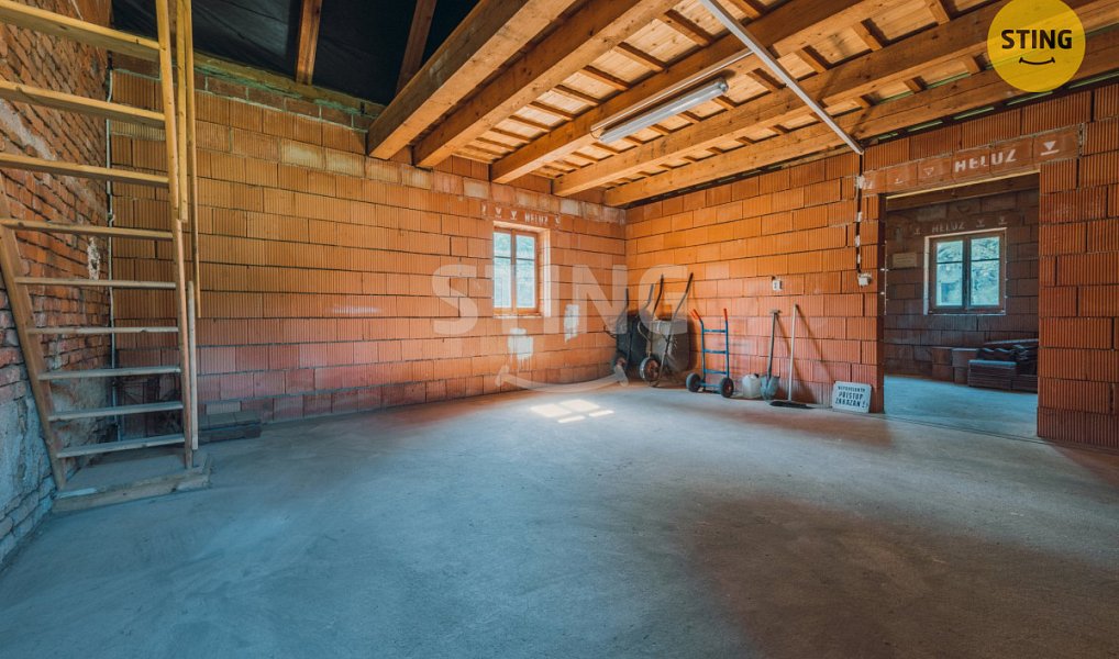 Prodej domu 272 m² s pozemkem 5 189 m², Stará Paka – náhled fotky 16