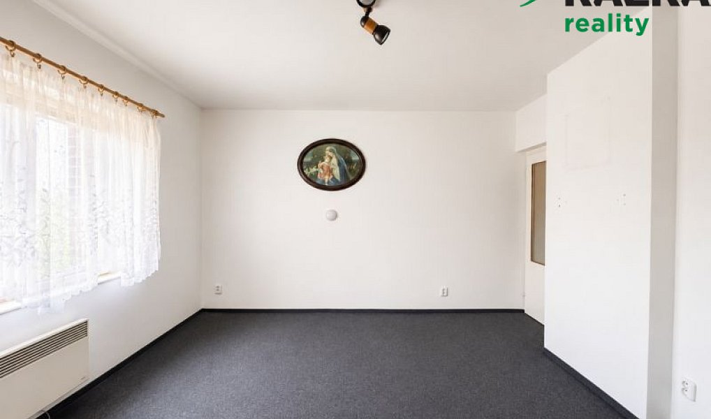 Prodej domu 200 m² s pozemkem 1 168 m², Velká Hleďsebe – náhled fotky 11