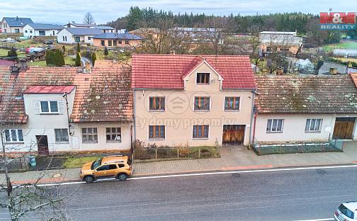Prodej domu 890 m² s pozemkem 310 m², Bechyňská, Bernartice, okres Písek
