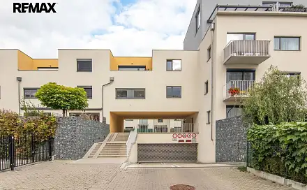 Pronájem bytu 4+kk 89 m²
