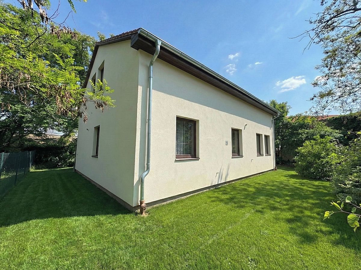 Prodej domu 242 m² s pozemkem 121 m² – fotografie 4