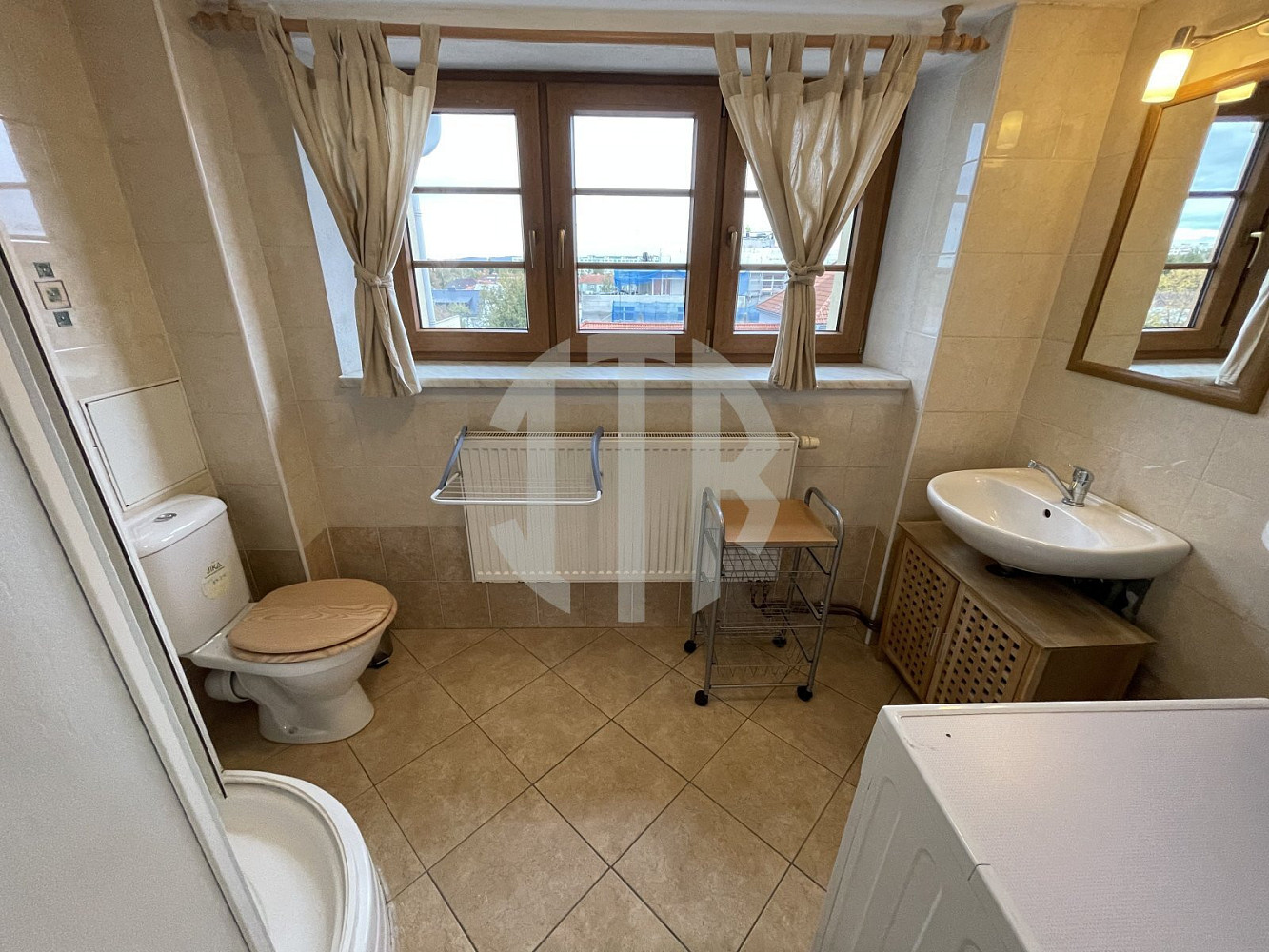 Pronájem bytu 2+kk 88 m² – fotografie 5