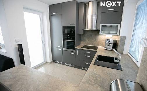 Prodej domu 122 m² s pozemkem 516 m², Karmínová, Zlín - Kudlov