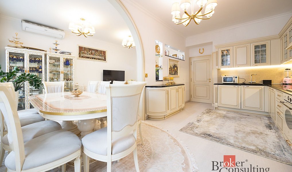 Prodej bytu 3+kk 68 m², Praha – fotka 1 z 18