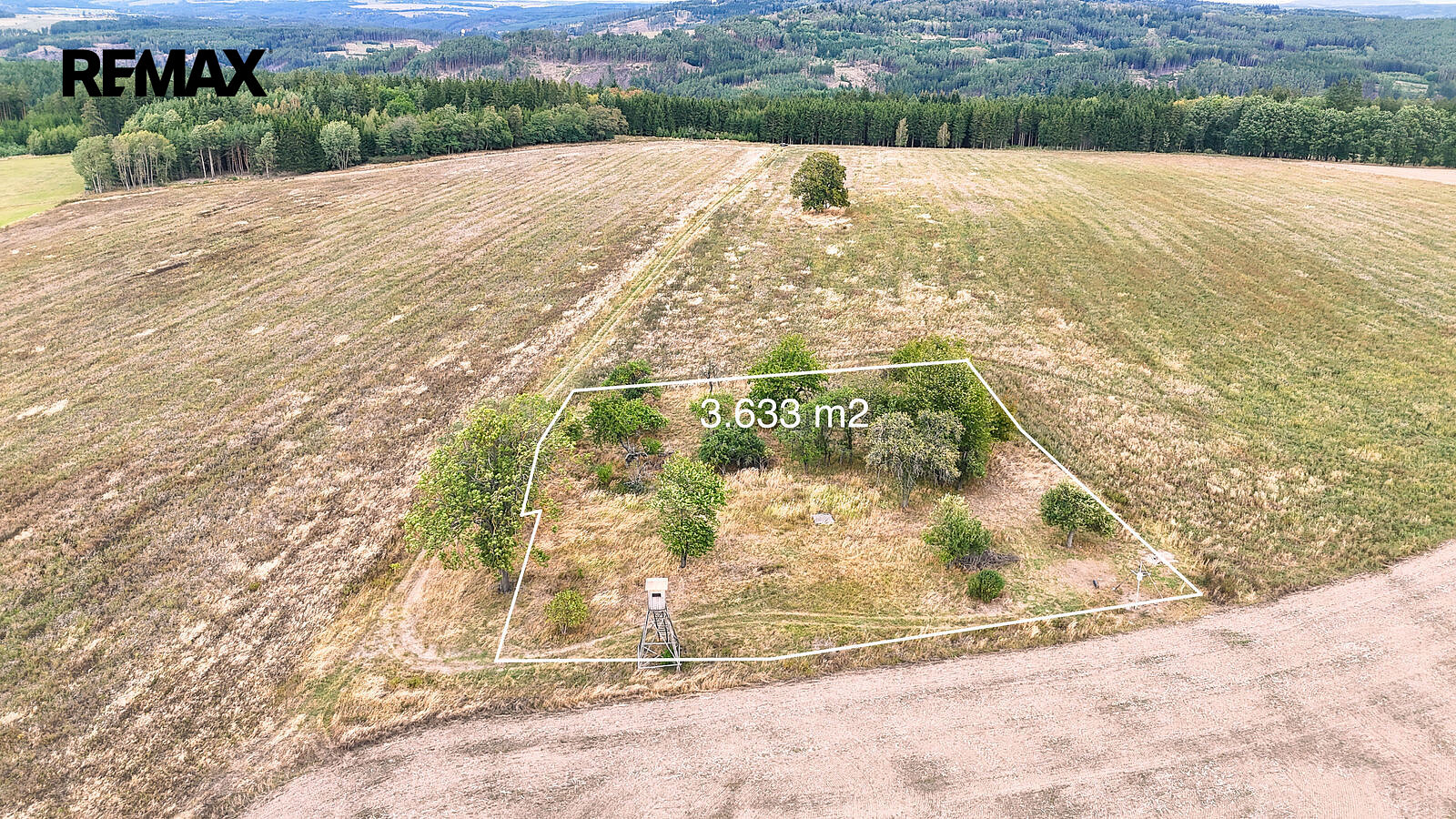 Prodej stavebního pozemku 3 633 m²