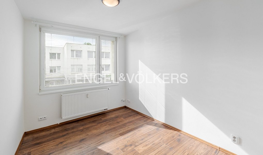 Pronájem bytu 3+kk 74 m², Praha – náhled fotky 7