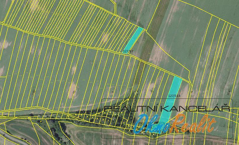 Prodej pole 2 073 m²
