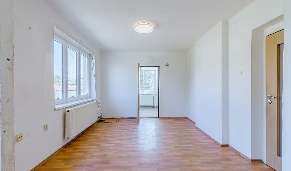 Prodej bytu 4+kk 90 m², Býchory – náhled fotky 5
