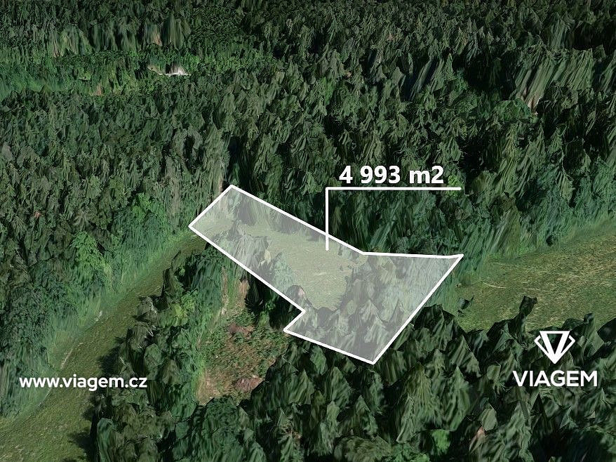 Prodej pole 4 993 m²