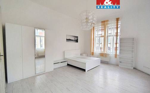 Pronájem bytu 3+1 120 m², 1. máje, Olomouc