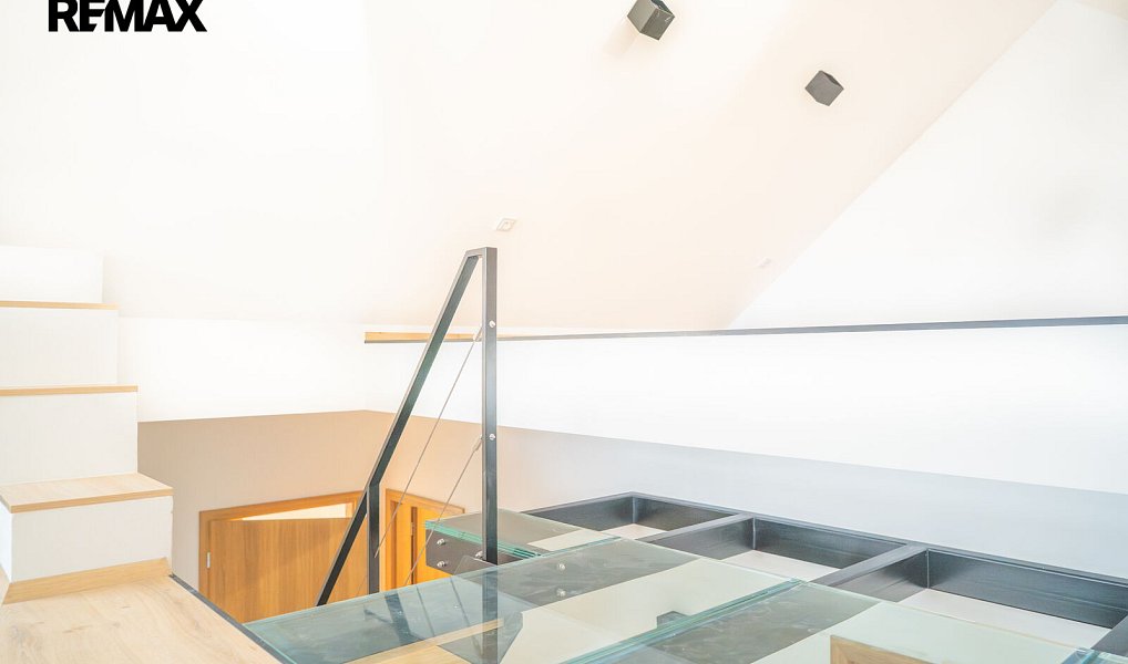 Prodej bytu 4+1 130 m², Černilov – náhled fotky 29