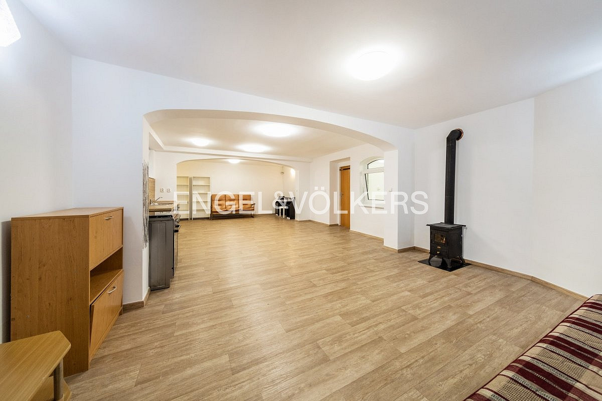 Pronájem bytu 3+kk 88 m² — photo 4
