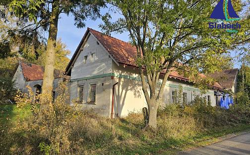 Prodej domu 300 m² s pozemkem 2 784 m², Hořepník - Mašovice, okres Pelhřimov